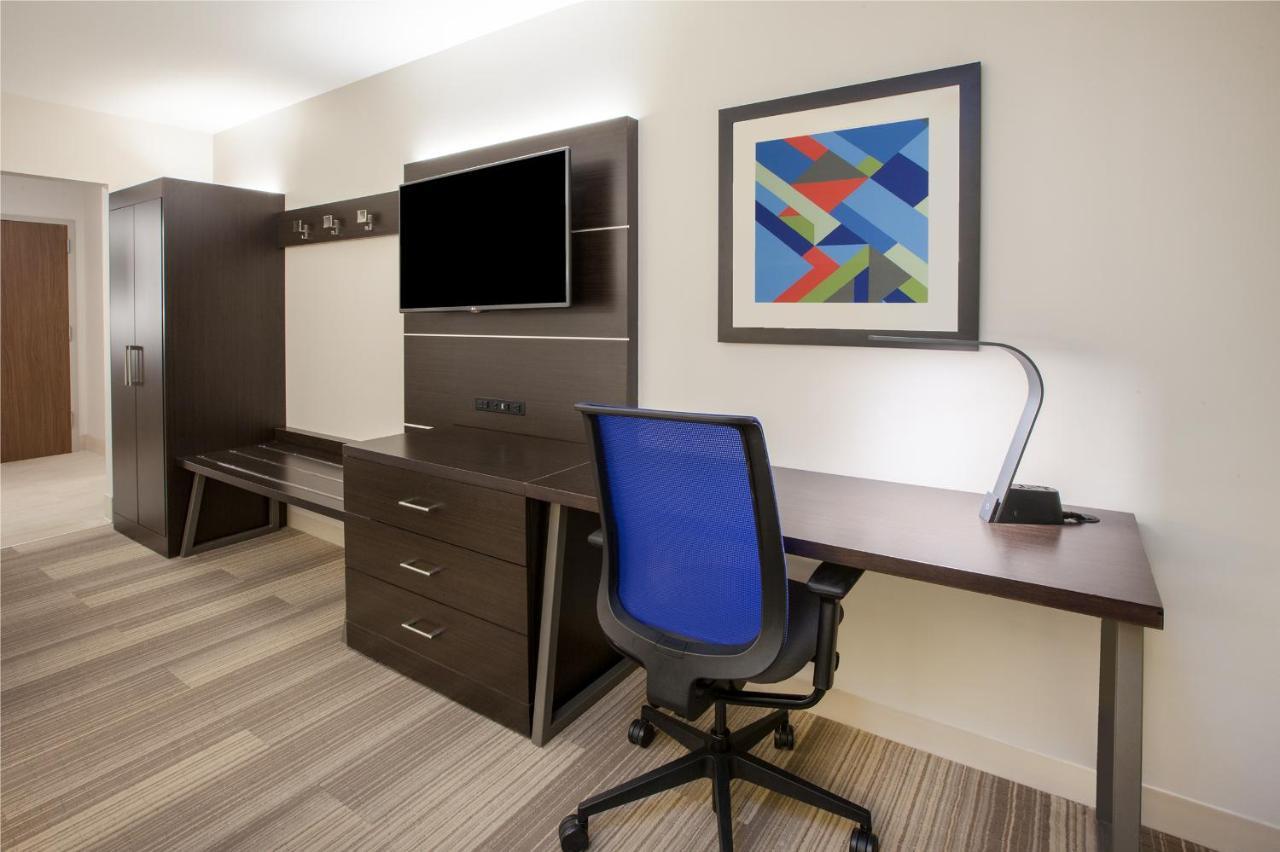 Holiday Inn Express & Suites - Savannah N - Port Wentworth By Ihg Buitenkant foto