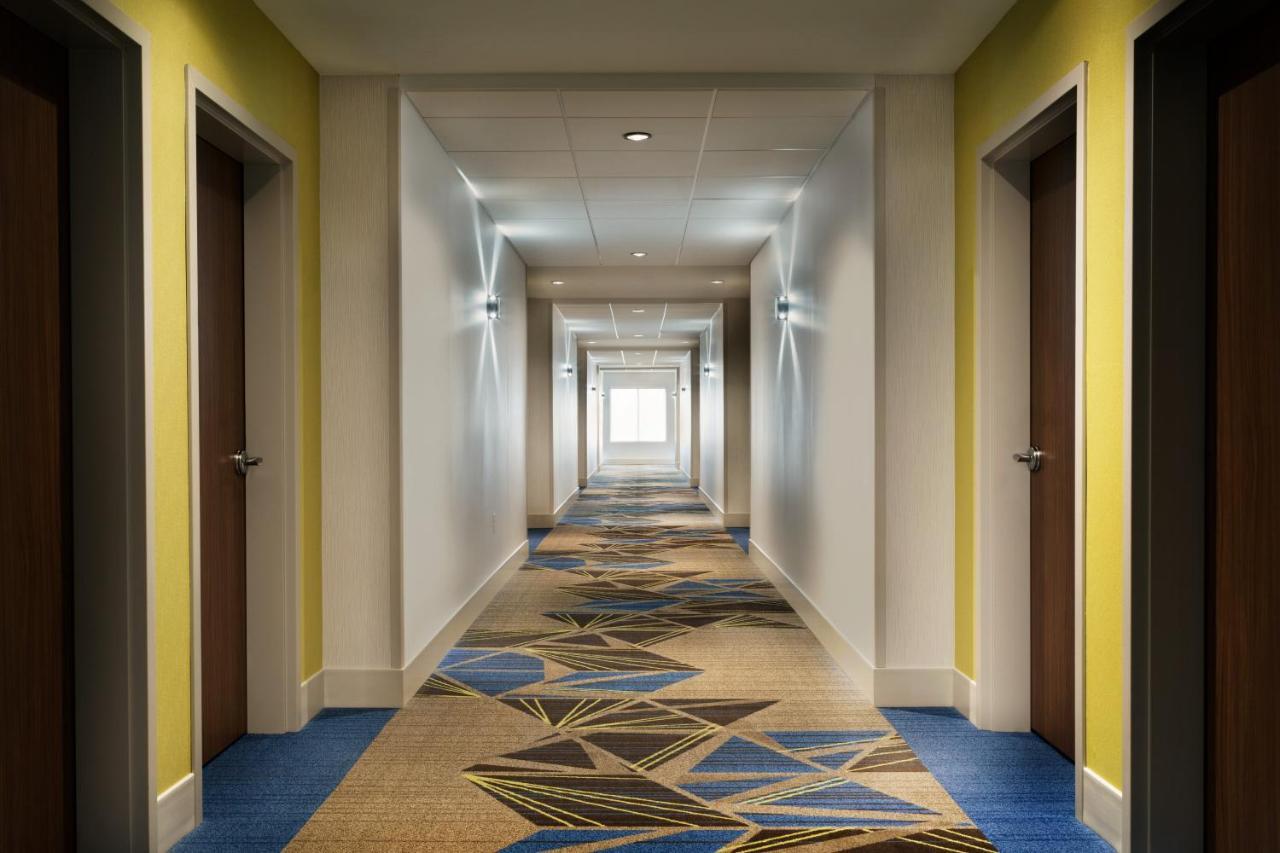Holiday Inn Express & Suites - Savannah N - Port Wentworth By Ihg Buitenkant foto